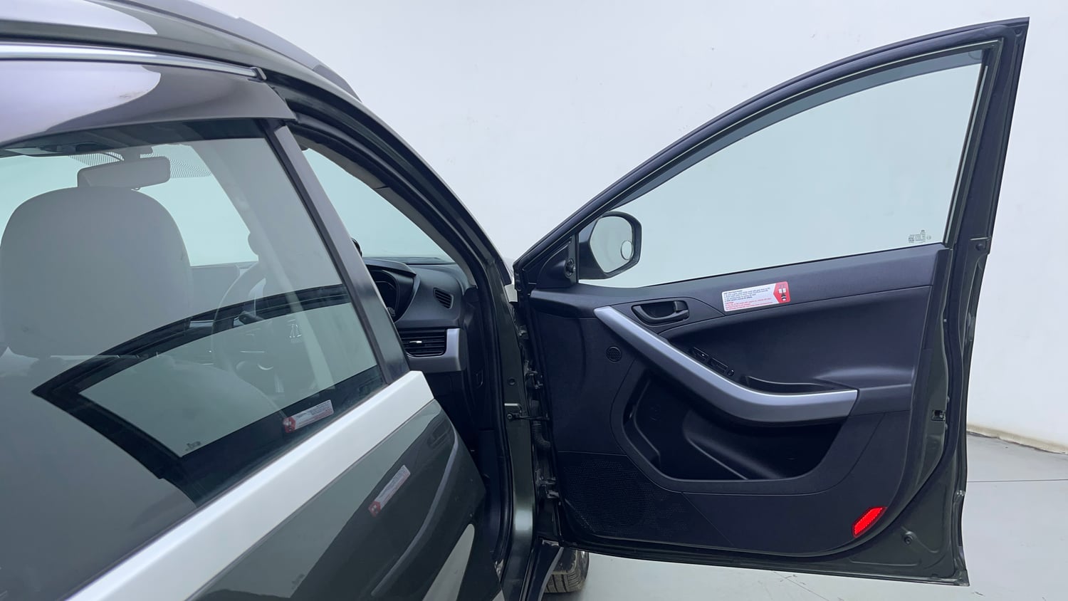 Used 2022 Tata Nexon XMA Petrol Automatic interior RIGHT FRONT DOOR OPEN VIEW
