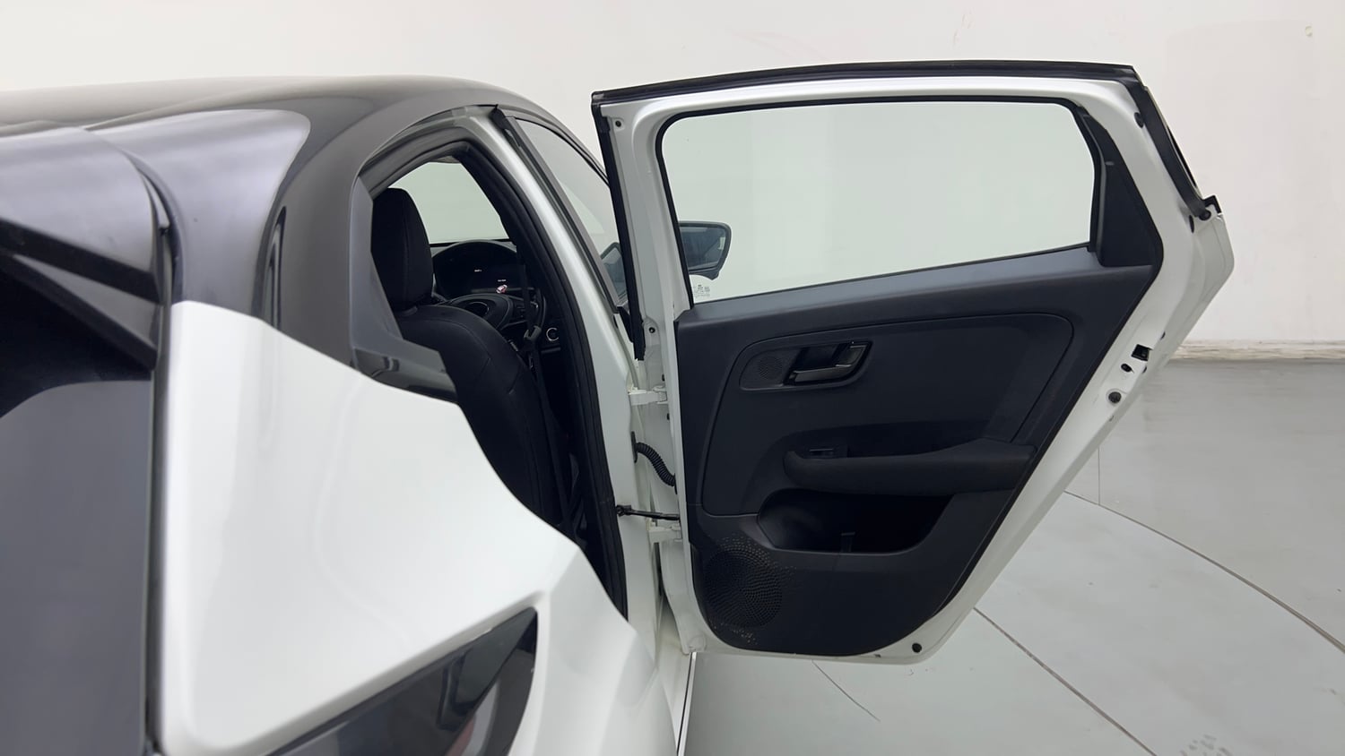 Used 2025 Tata Altroz Racer R2 Petrol Manual interior RIGHT REAR DOOR OPEN VIEW
