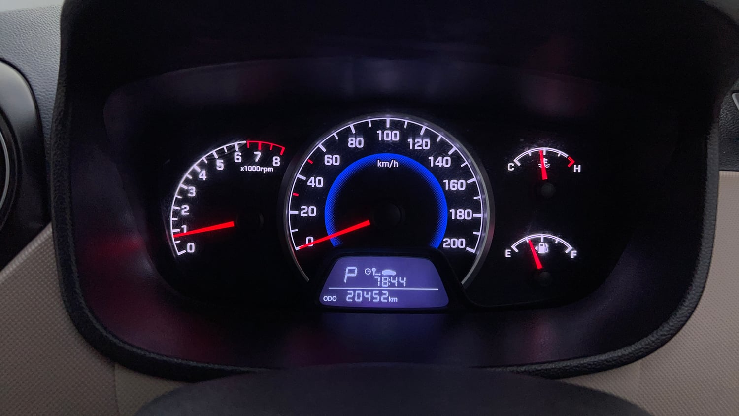 Used 2018 Hyundai Grand i10 Sportz AT 1.2 Kappa VTVT Petrol Automatic interior CLUSTERMETER VIEW