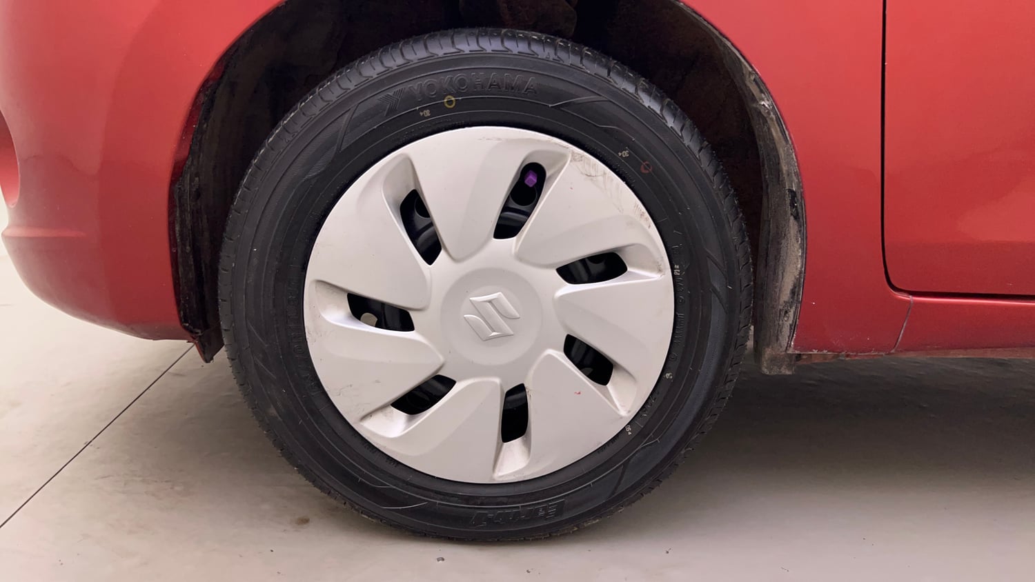 Used 2014 Maruti Suzuki Celerio VXi Petrol Manual tyres LEFT FRONT TYRE RIM VIEW