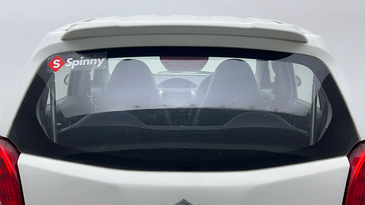 Used 2013 Maruti Suzuki Alto 800 Vxi Petrol Manual exterior BACK WINDSHIELD VIEW