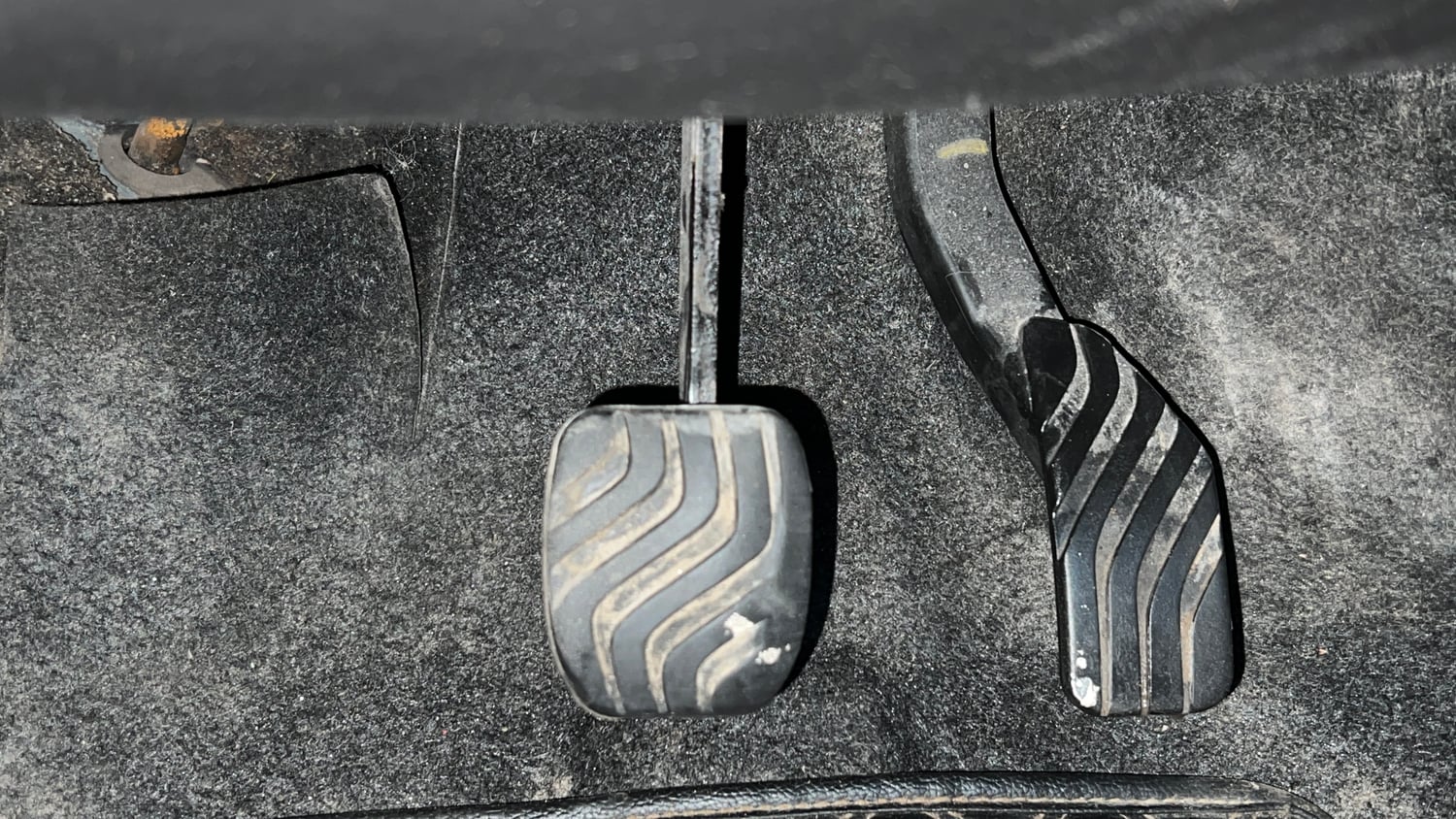 Used 2022 Renault Kwid RXT 1.0 AMT (O) Petrol Automatic interior PEDALS VIEW