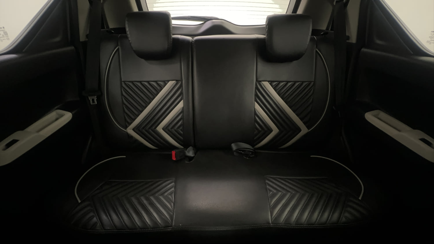 Used 2021 Maruti Suzuki Ignis Zeta 1.2 AMT Petrol Automatic interior REAR SEAT CONDITION VIEW