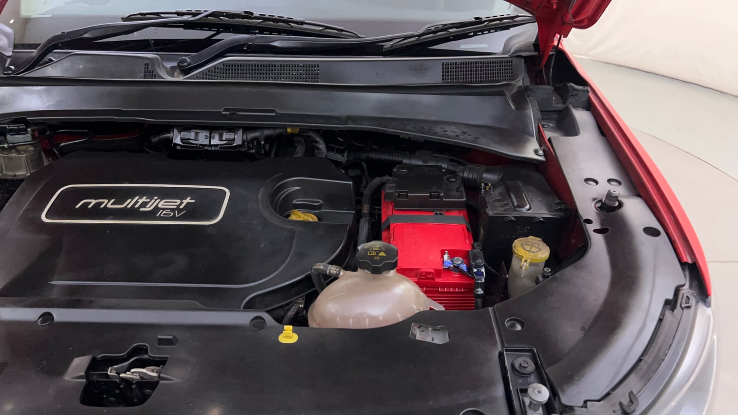 Used 2018 Jeep Compass Sport 2.0 Diesel Diesel Manual engine ENGINE LEFT SIDE HINGE & APRON VIEW