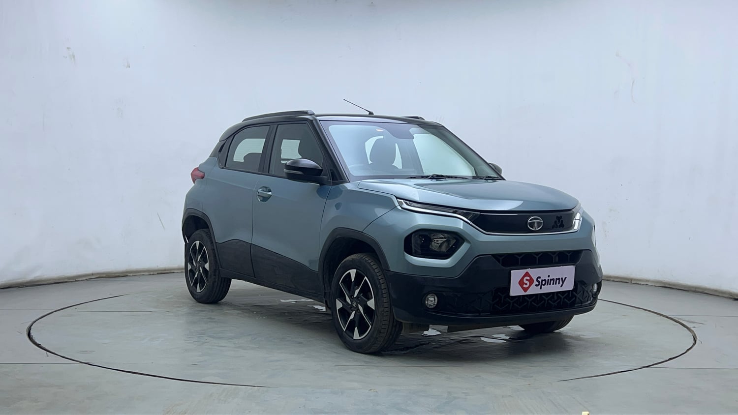 Used 2023 Tata Punch Creative IRA AMT Dual Tone Petrol Automatic exterior RIGHT FRONT CORNER VIEW