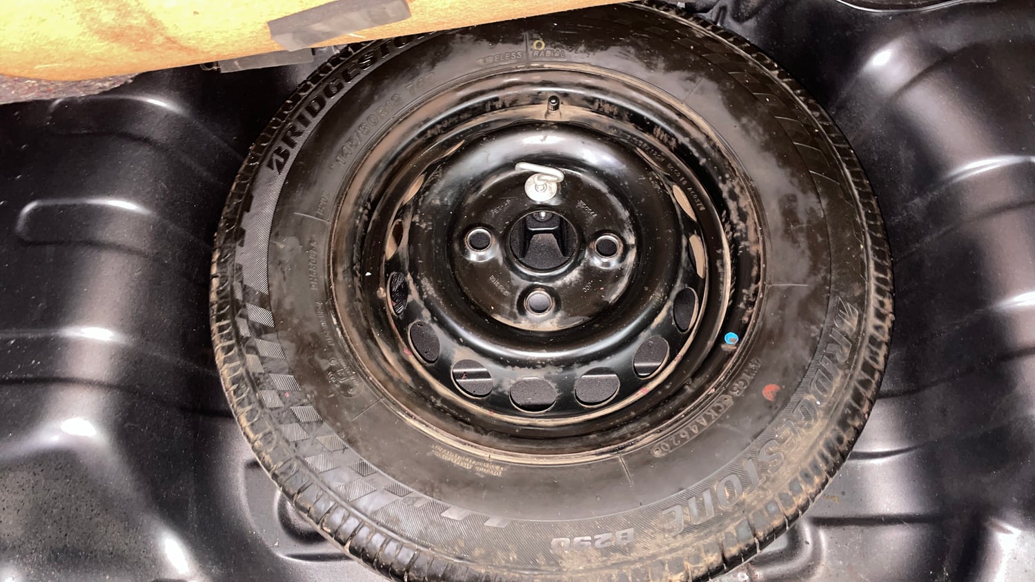 Used 2016 Maruti Suzuki Alto 800 Lxi Petrol Manual tyres SPARE TYRE VIEW