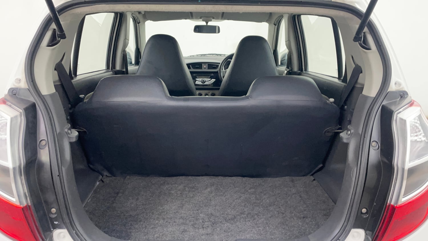 Used 2016 Maruti Suzuki Alto K10 VXi AMT Petrol Automatic interior DICKY INSIDE VIEW