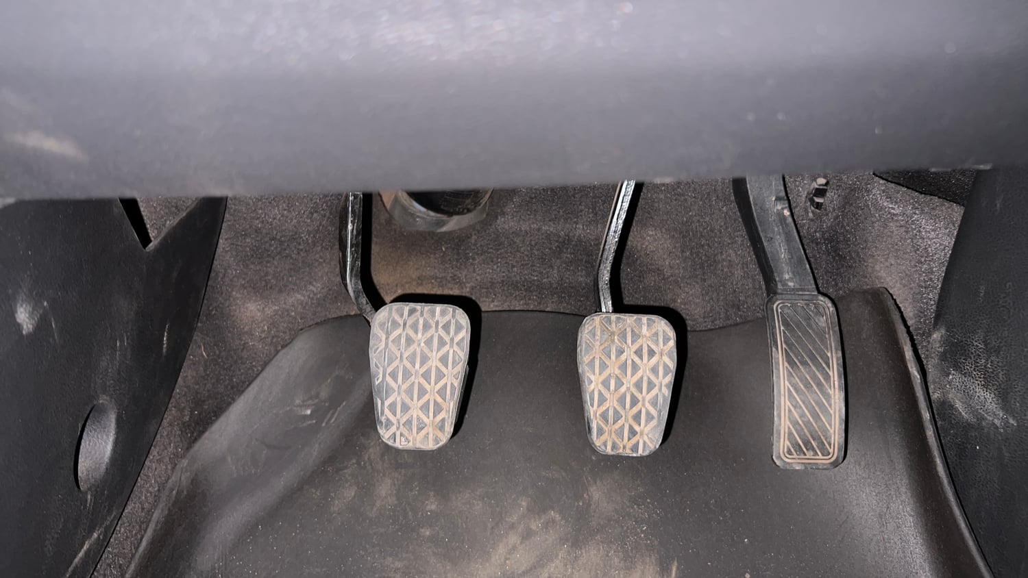 Used 2018 Ford Freestyle Trend 1.2 Ti-VCT Petrol Manual interior PEDALS VIEW