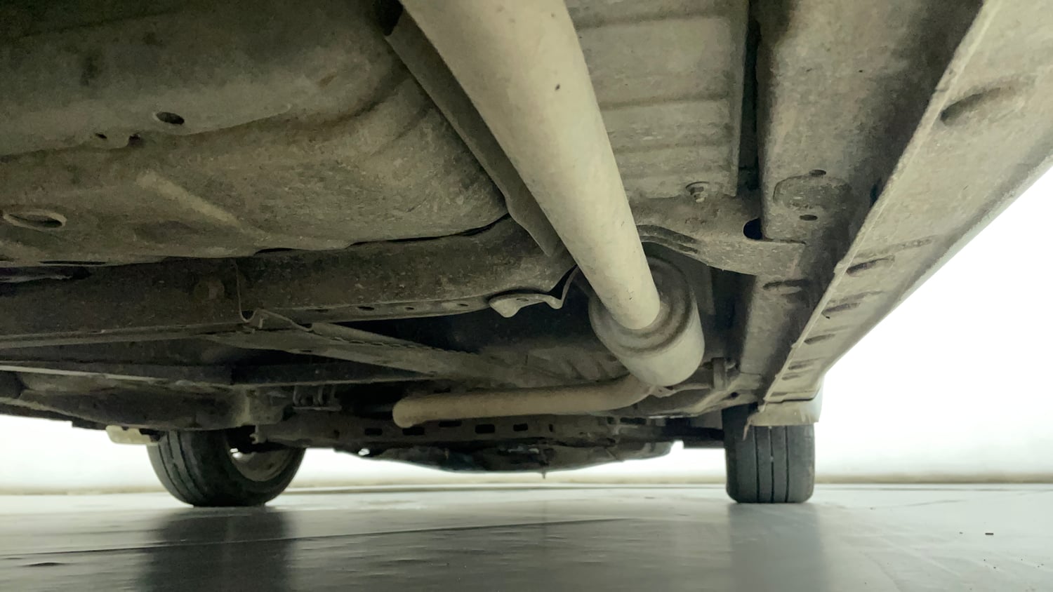 Used 2019 Honda City ZX Petrol Petrol Manual extra REAR RIGHT UNDERBODY VIEW