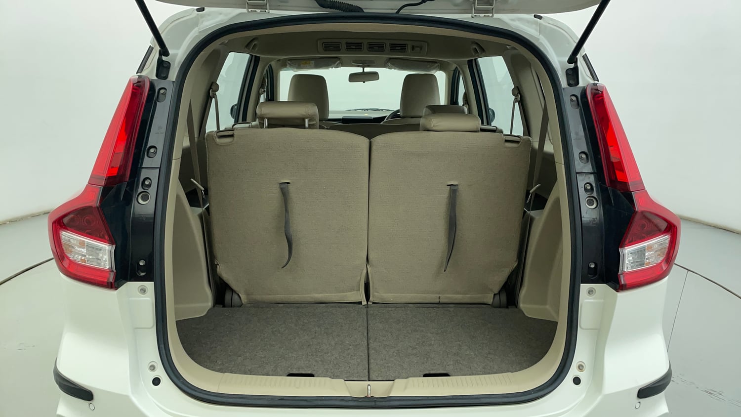 Used 2022 Maruti Suzuki Ertiga ZXi AT Petrol Automatic interior DICKY INSIDE VIEW