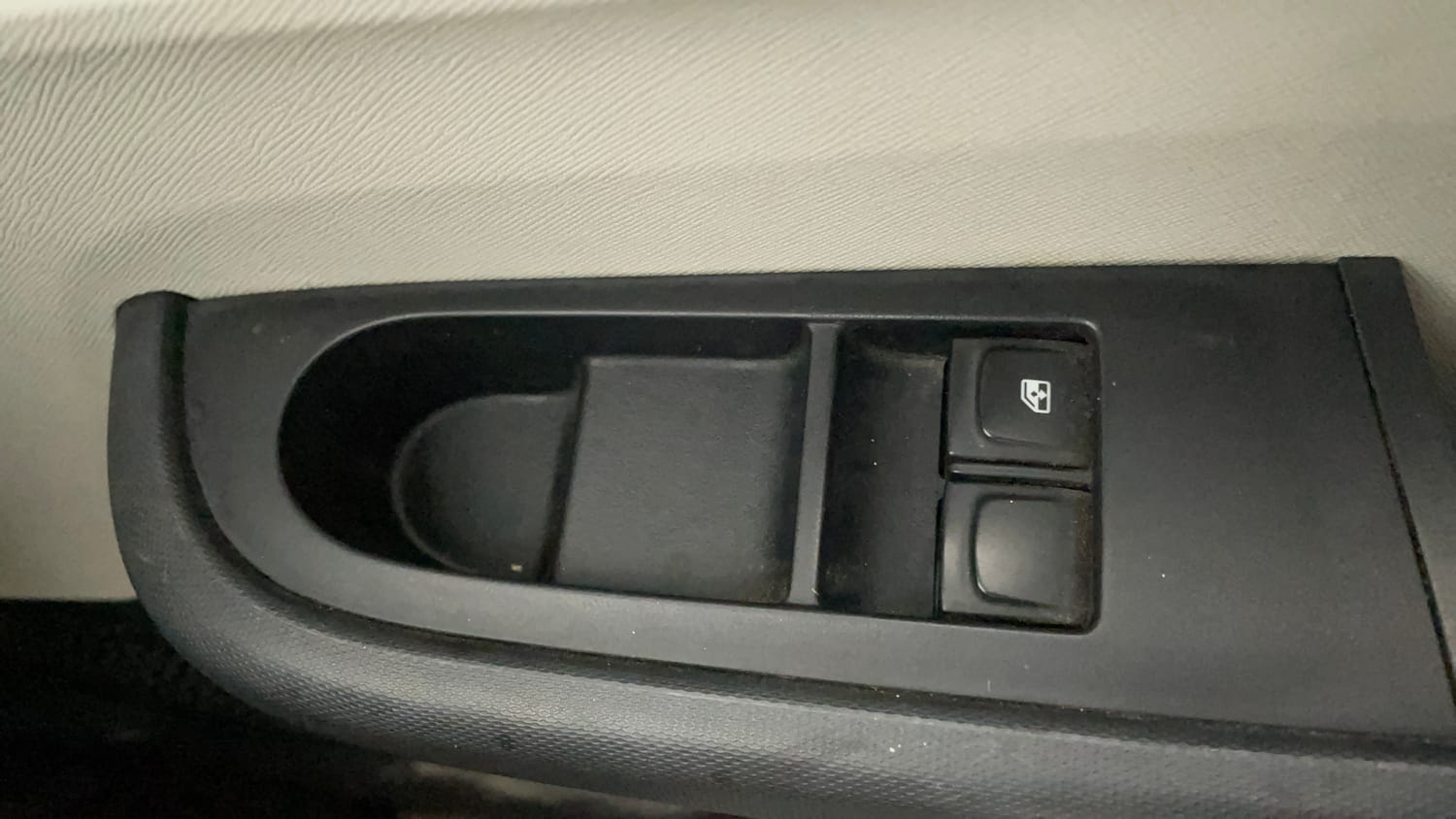 Used 2022 Tata Altroz XE Plus Petrol Petrol Manual top_features Power windows