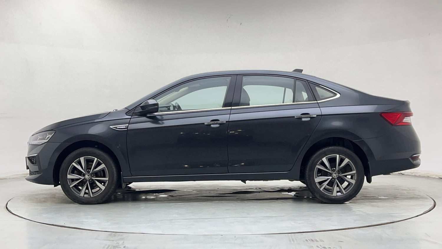 Used 2022 Skoda Slavia Style 1.5L TSI DSG Petrol Automatic exterior LEFT SIDE VIEW