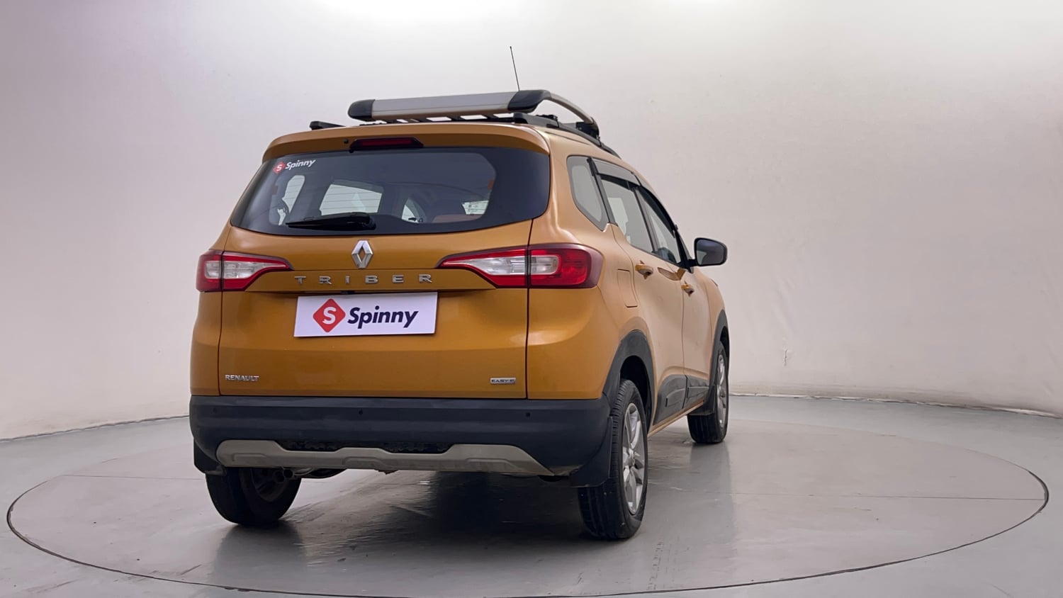 Used 2022 Renault Triber RXZ EASY-R AMT Petrol Automatic exterior RIGHT REAR CORNER VIEW
