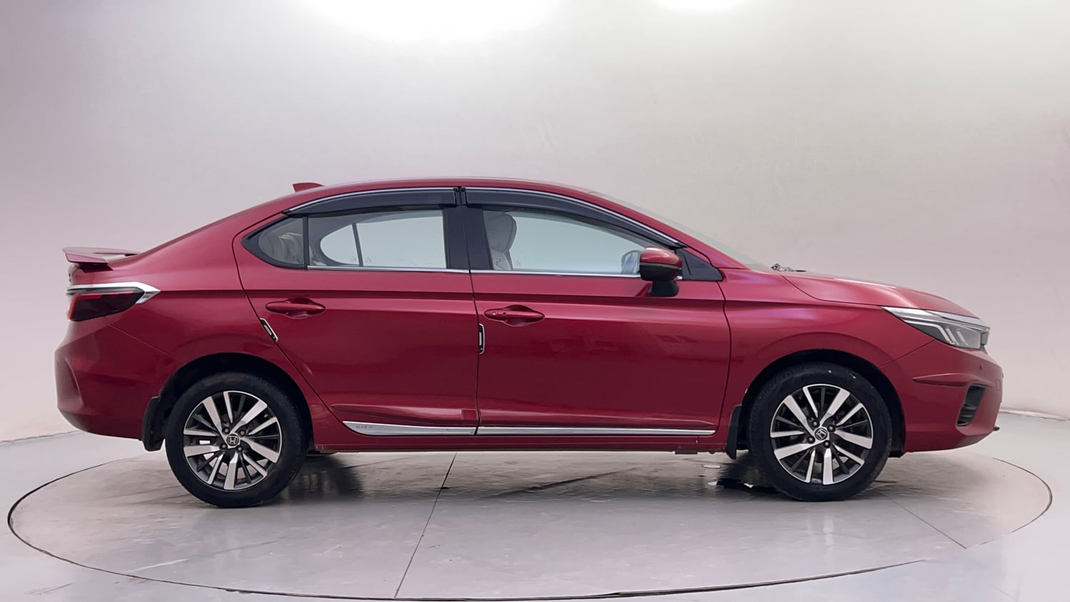 Used 2021 Honda City VX CVT Petrol Petrol Automatic exterior RIGHT SIDE VIEW