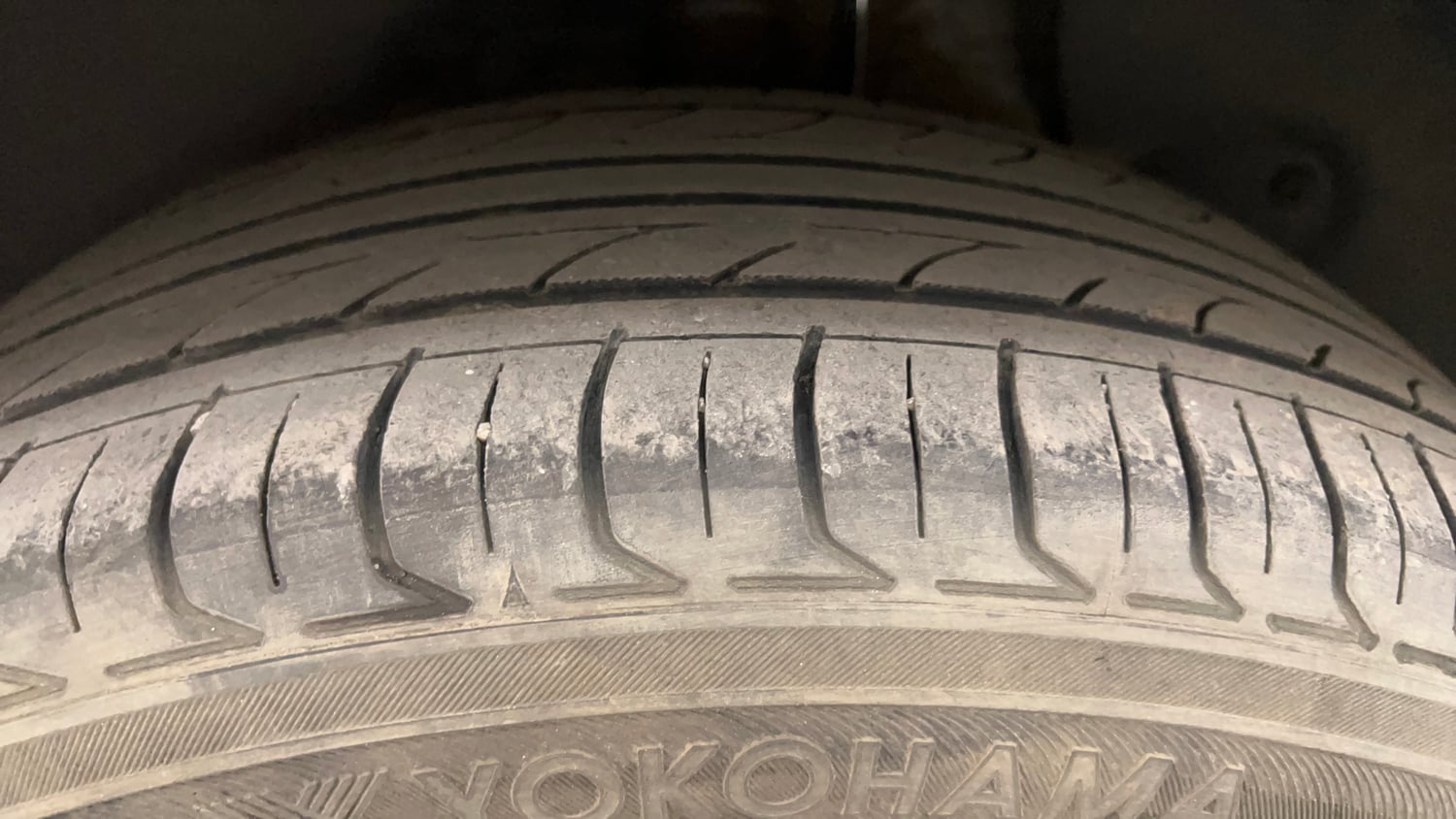 Used 2018 Hyundai Creta SX Plus 1.6 AT CRDI Diesel Automatic tyres LEFT REAR TYRE TREAD VIEW