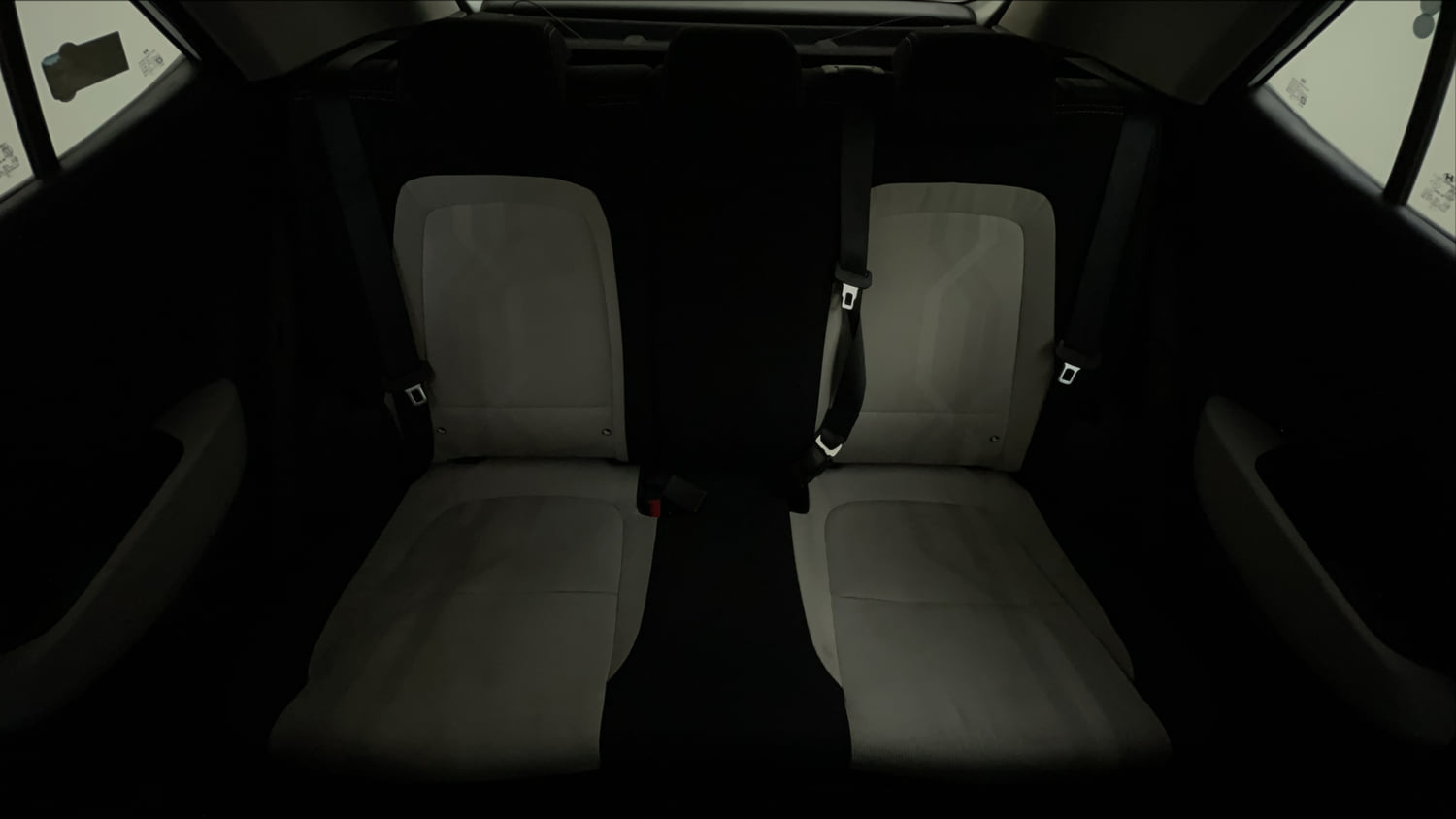 Used 2023 Hyundai Venue SX 1.5 CRDi Diesel Manual interior REAR SEAT CONDITION VIEW