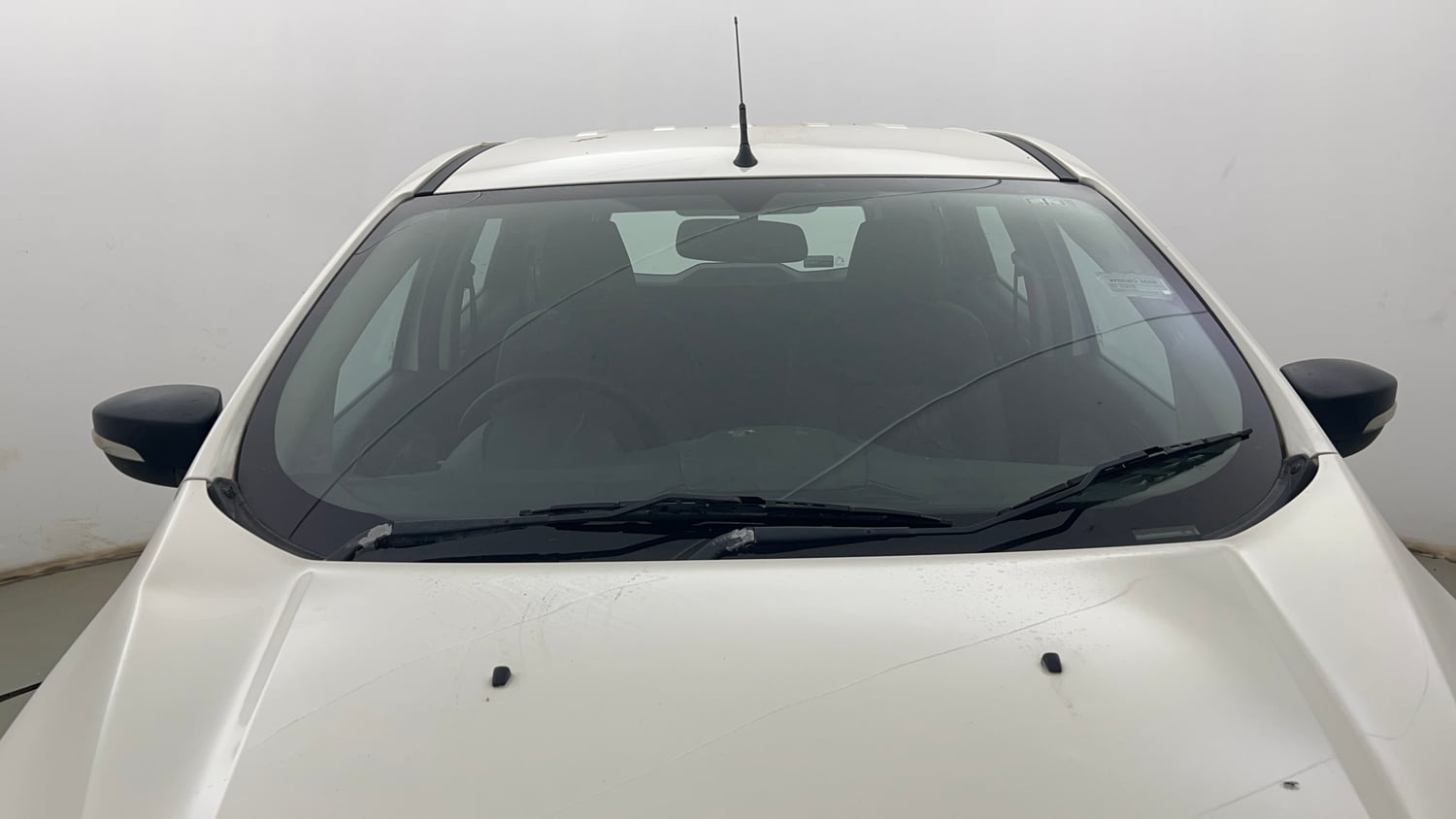 Used 2017 Ford EcoSport Ambiente 1.5L Ti-VCT Petrol Manual exterior FRONT WINDSHIELD VIEW