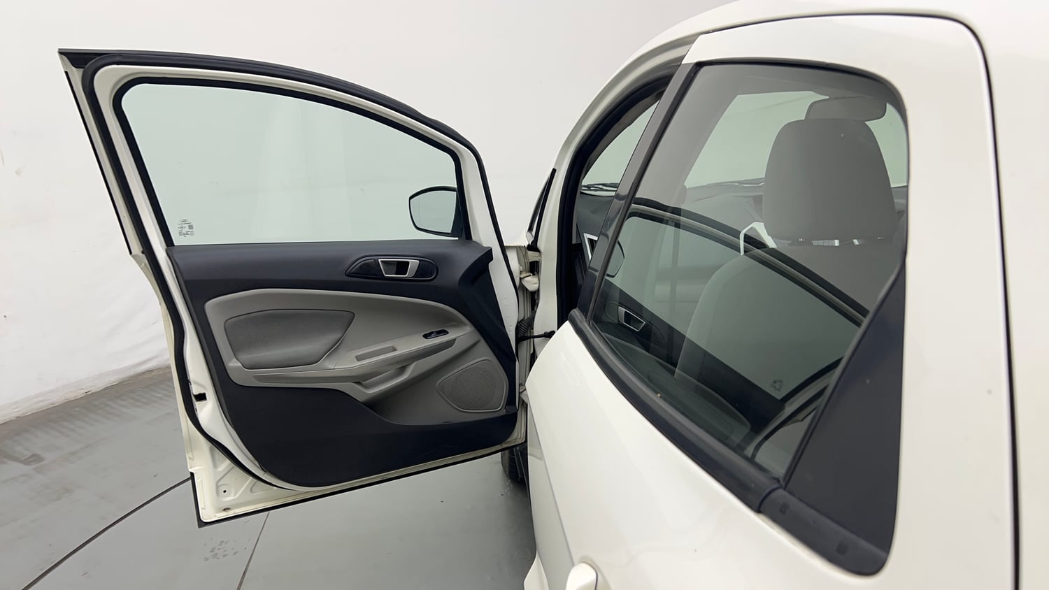 Used 2015 Ford EcoSport Trend 1.5 Ti-VCT Petrol Manual interior LEFT FRONT DOOR OPEN VIEW