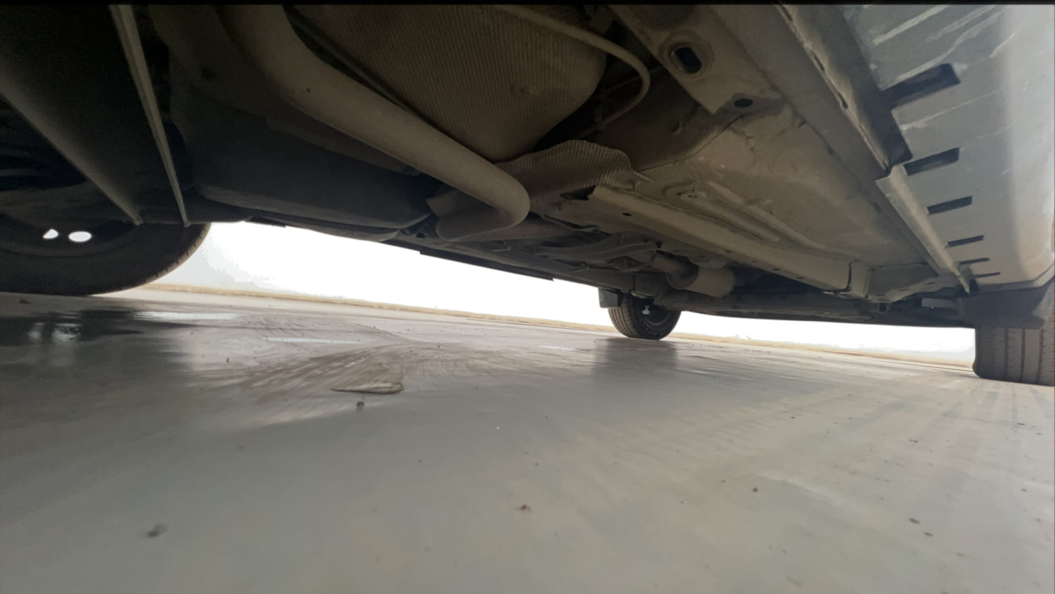 Used 2017 Ford EcoSport Ambiente 1.5L Ti-VCT Petrol Manual extra REAR RIGHT UNDERBODY VIEW
