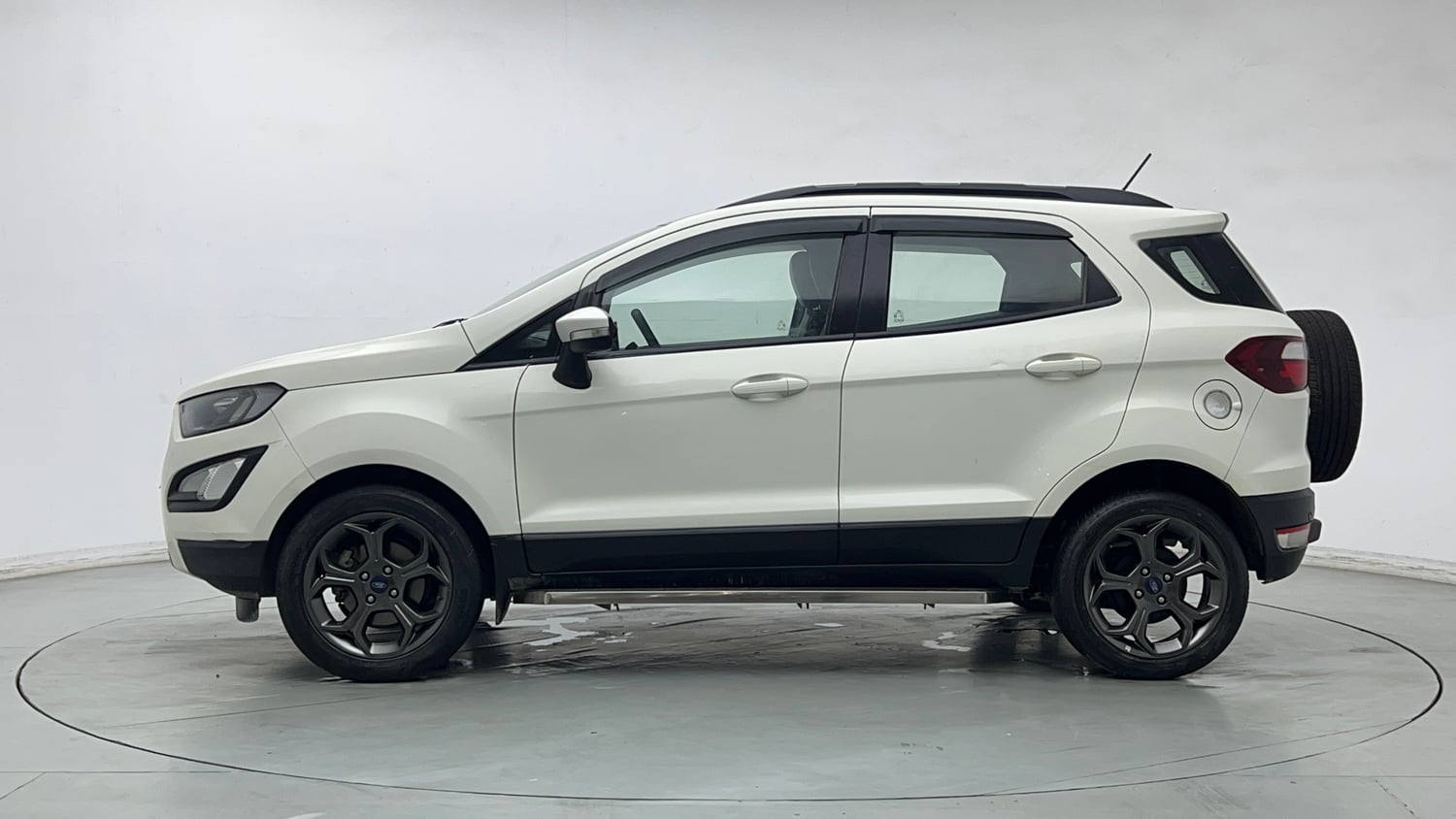 Used 2019 Ford EcoSport S Petrol Petrol Manual exterior LEFT SIDE VIEW