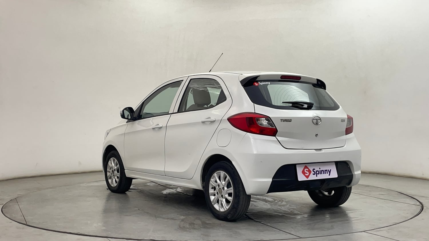 Used 2017 Tata Tiago Revotron XZA Petrol Automatic exterior LEFT REAR CORNER VIEW