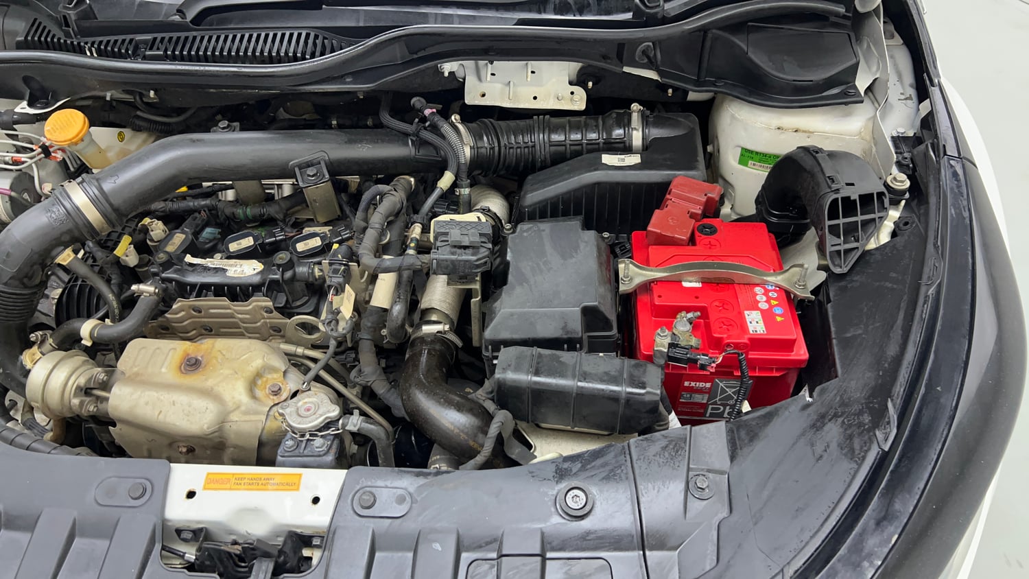 Used 2025 Tata Altroz Racer R2 Petrol Manual engine ENGINE LEFT SIDE VIEW