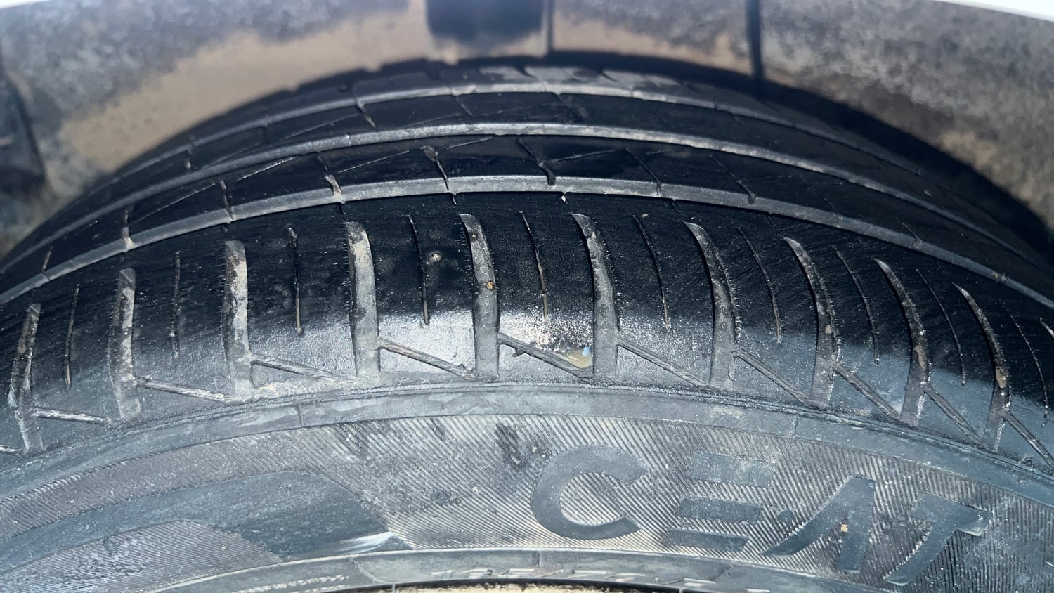 Used 2024 Hyundai Grand i10 Nios Era 1.2 Kappa Petrol Manual tyres RIGHT REAR TYRE TREAD VIEW