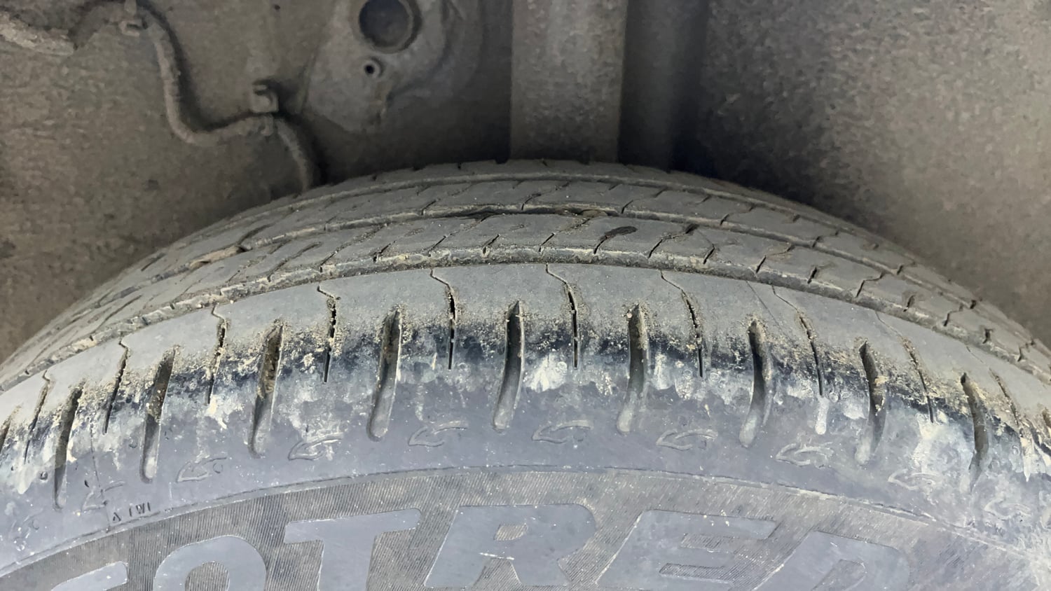 Used 2026 Tata Altroz Creative Petrol 5AMT Petrol Automatic tyres LEFT REAR TYRE TREAD VIEW