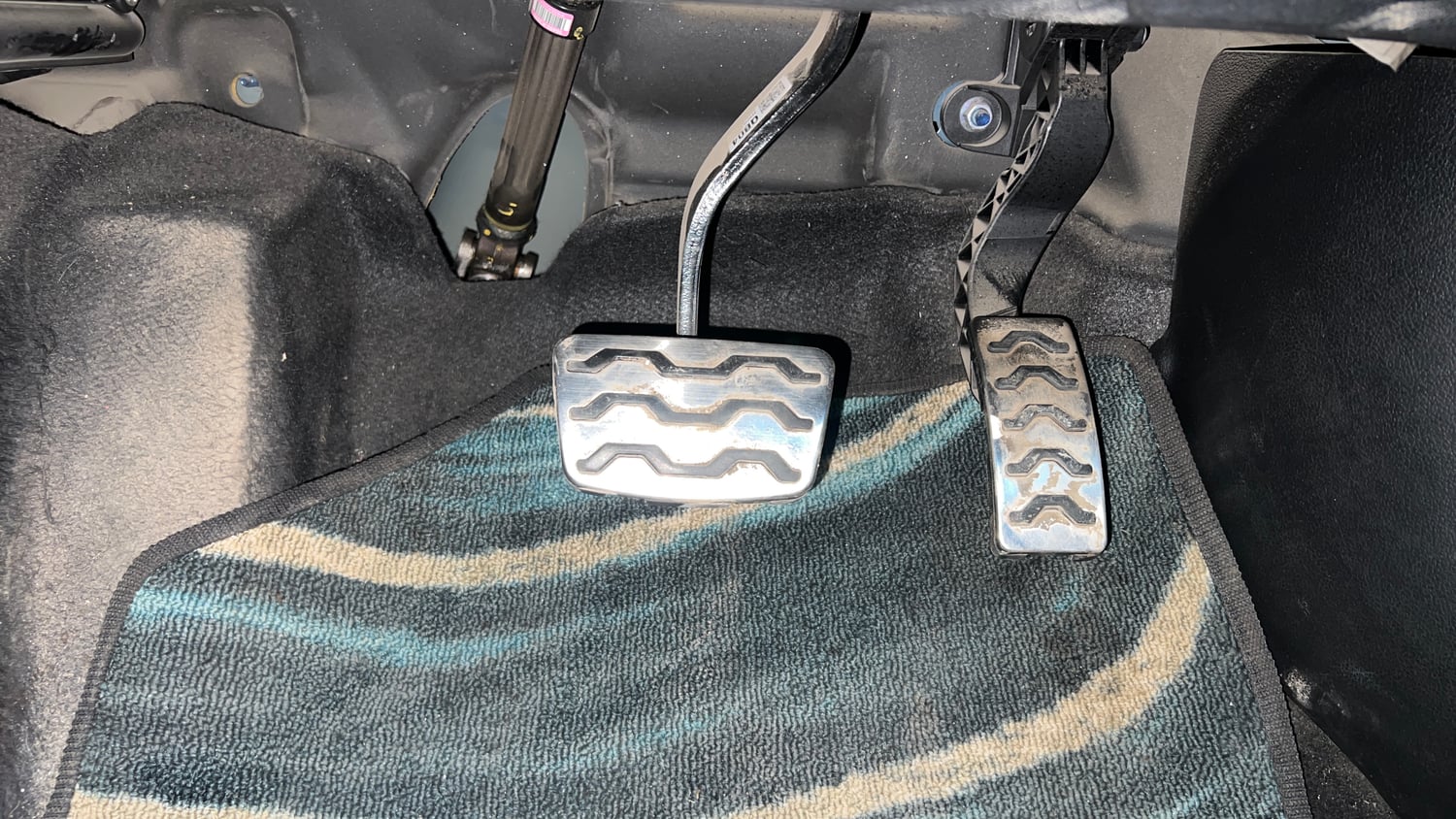 Used 2022 Hyundai Venue N-Line N6 DCT Dual Tone Petrol Automatic interior PEDALS VIEW
