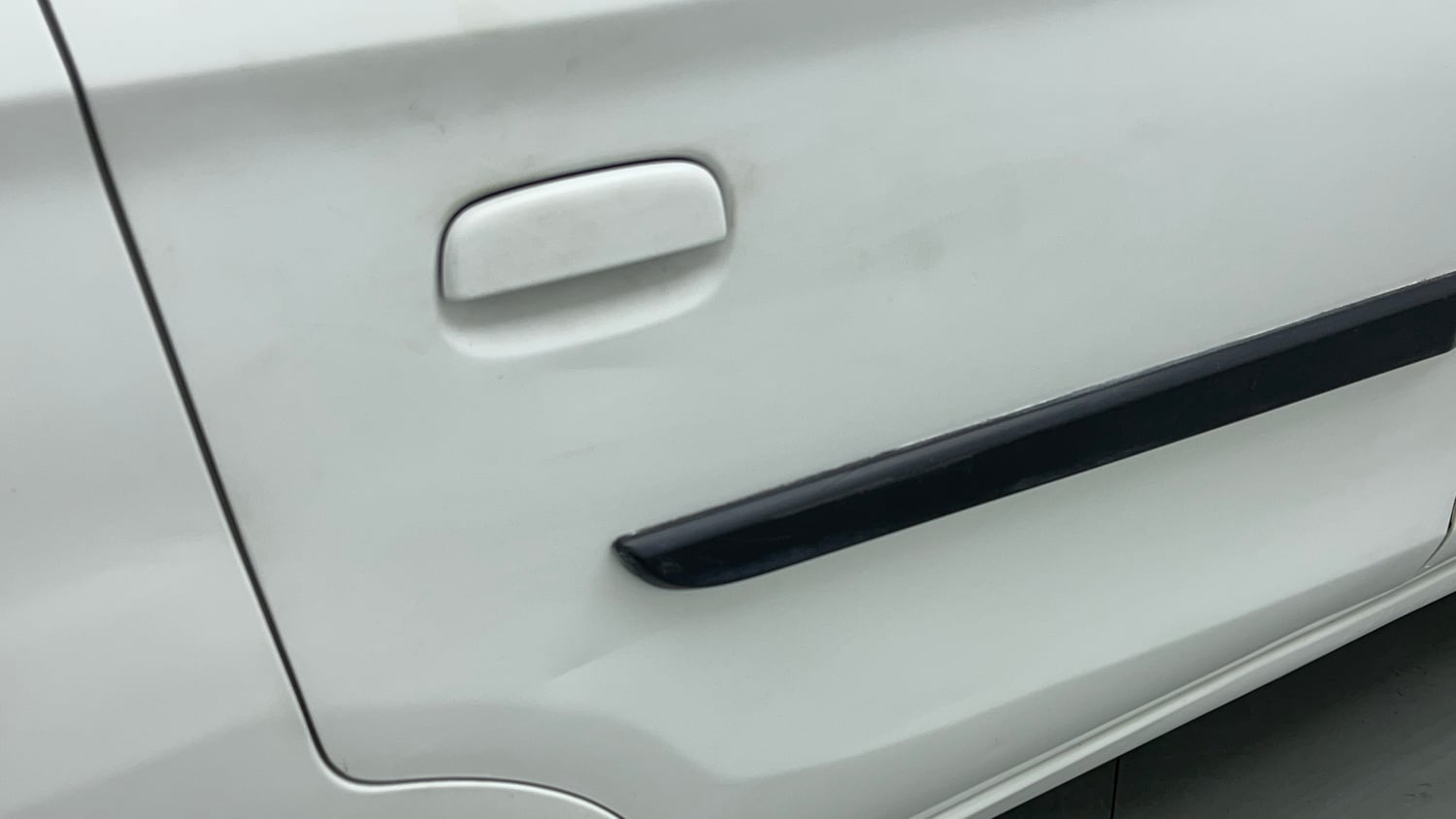 Used 2013 Maruti Suzuki Alto 800 Vxi Petrol Manual dents MINOR DENT