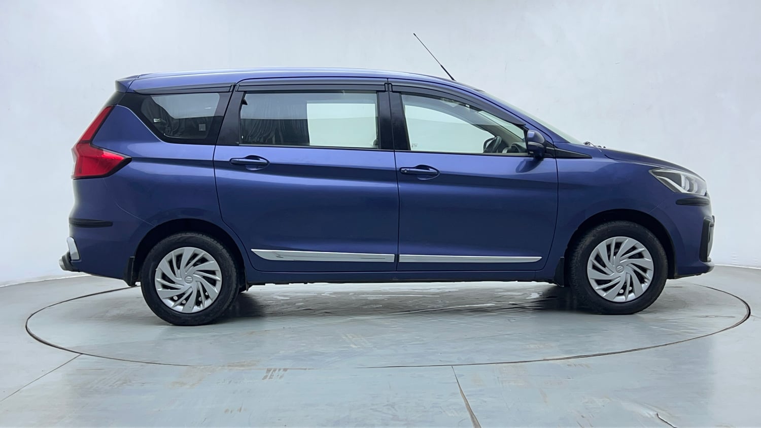 Used 2021 Maruti Suzuki Ertiga VXi CNG Cng Manual exterior RIGHT SIDE VIEW