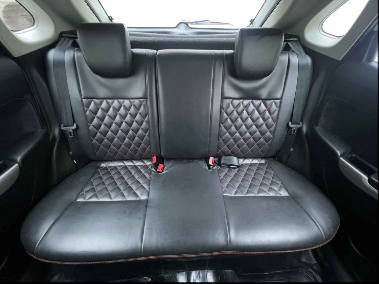 Used 2016 Maruti Suzuki Baleno Delta 1.2 Petrol Manual interior REAR SEAT CONDITION VIEW