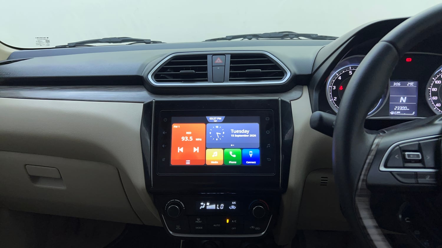 Used 2022 Maruti Suzuki Dzire ZXi AGS Petrol Automatic top_features Touch screen infotainment system
