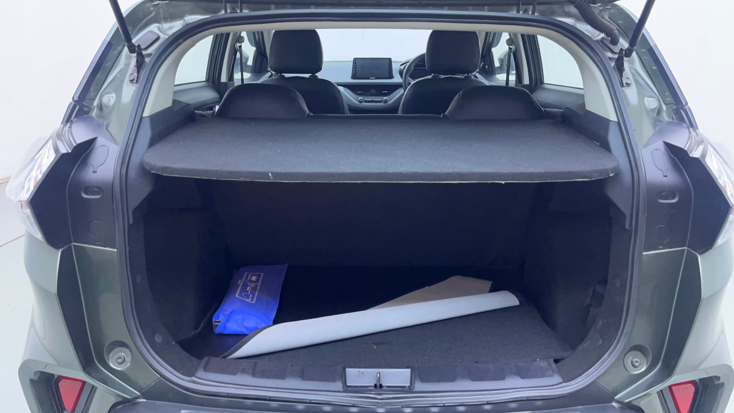 Used 2022 Tata Nexon XMA Petrol Automatic interior DICKY INSIDE VIEW