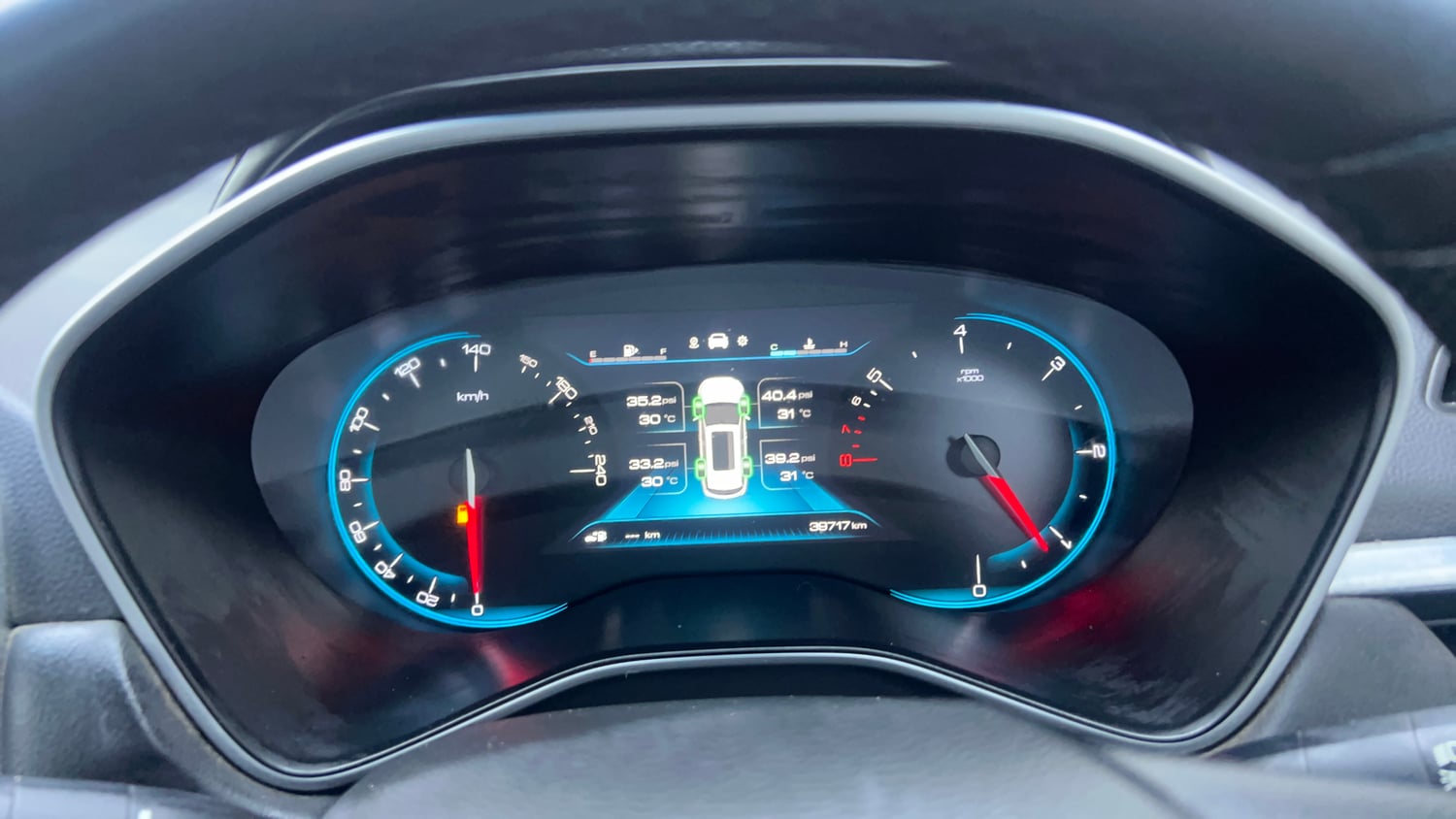 Used 2020 MG Motors Hector Sharp 2.0 Diesel Diesel Manual interior CLUSTERMETER VIEW
