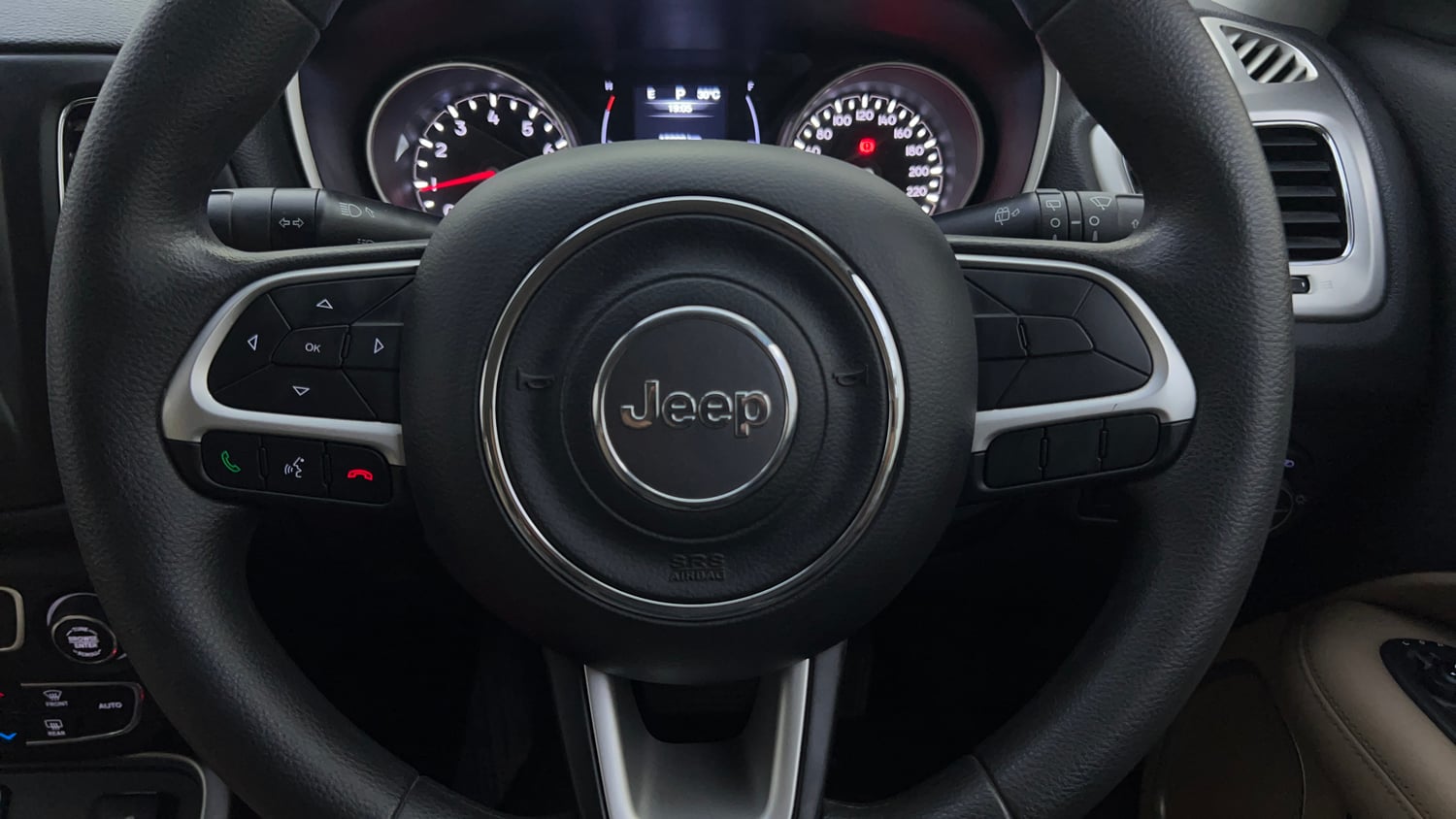 Used 2019 Jeep Compass Longitude (O) 1.4 Petrol AT Petrol Automatic top_features Airbags