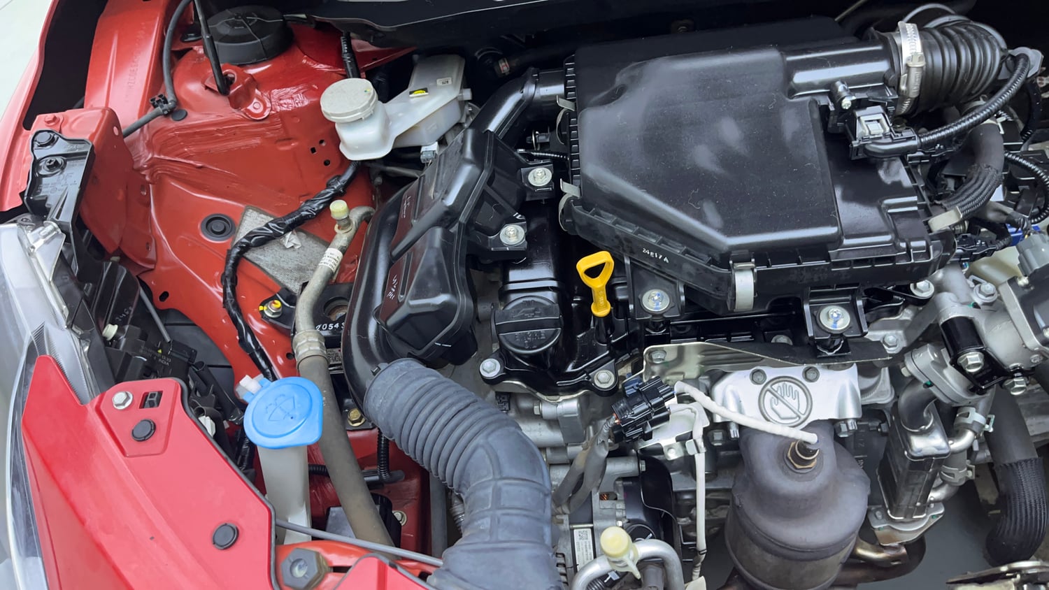 Used 2024 Maruti Suzuki Swift ZXi Plus Dual Tone AMT Petrol Automatic engine ENGINE RIGHT SIDE VIEW
