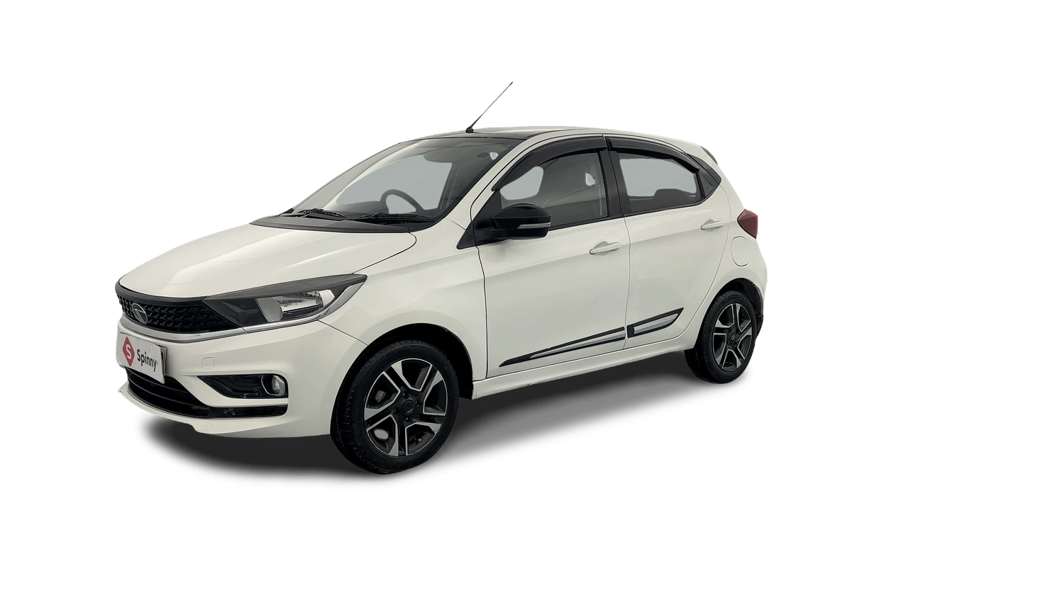 Used 2021 Tata Tiago XZ Plus Dual Tone Petrol Manual Image