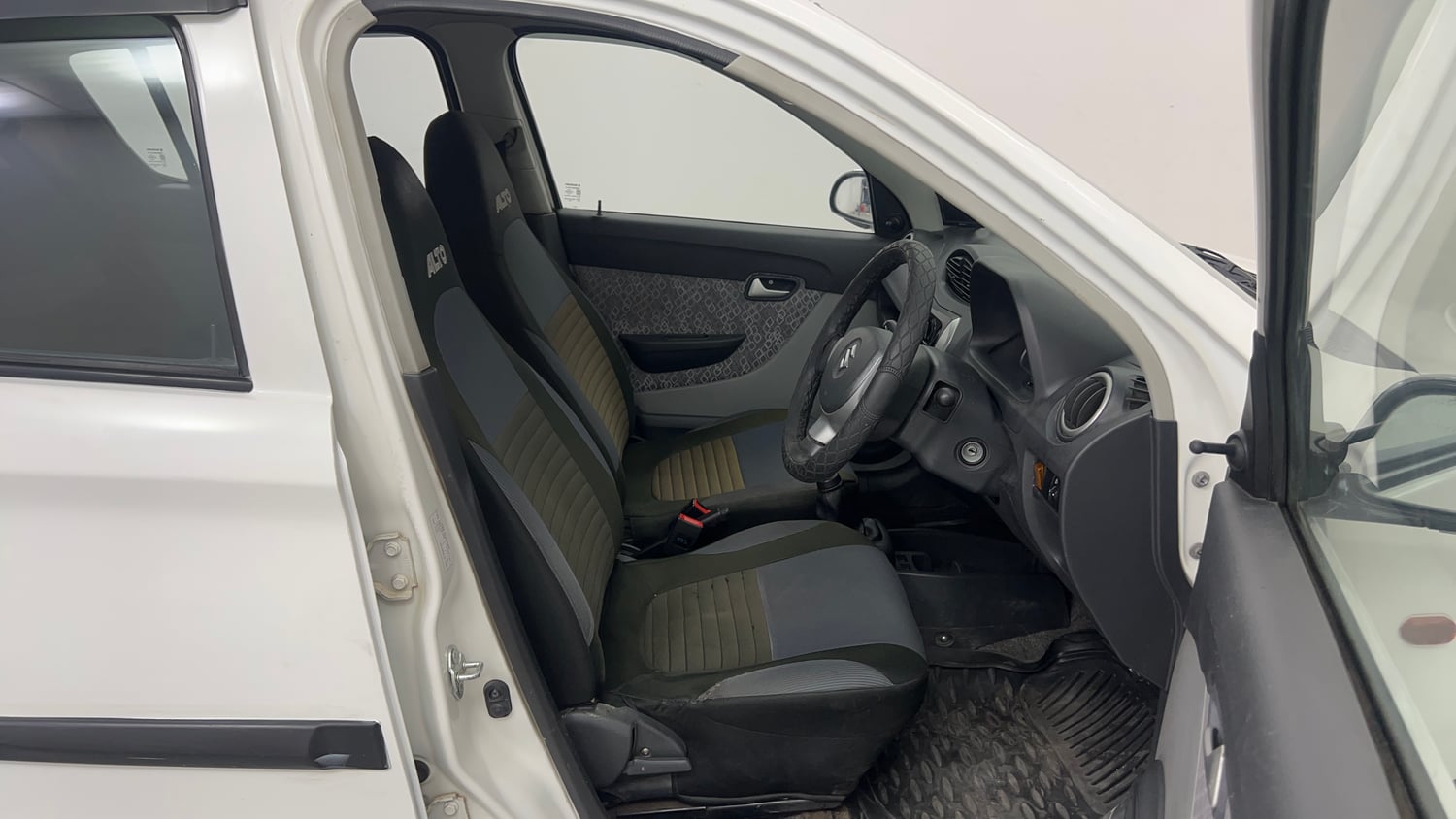 Used 2016 Maruti Suzuki Alto 800 VXi Petrol Manual interior RIGHT SIDE FRONT DOOR CABIN VIEW