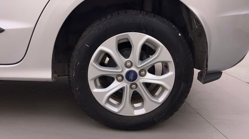 Used 2015 Ford Figo Aspire Titanium 1.2 Ti-VCT Petrol Manual tyres LEFT REAR TYRE RIM VIEW
