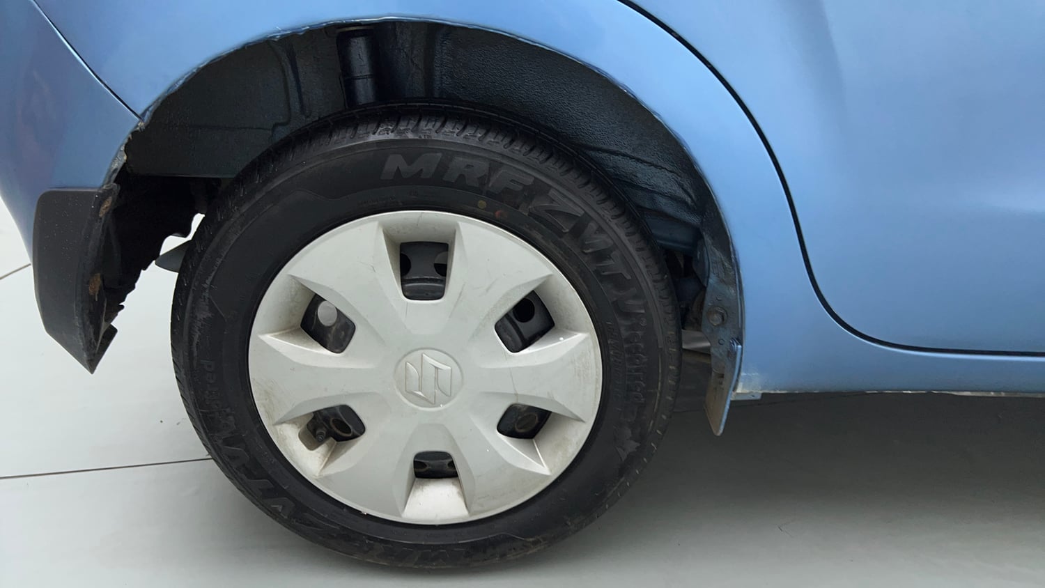 Used 2022 Maruti Suzuki Wagon R VXI 1.0 CNG Cng Manual tyres RIGHT REAR TYRE RIM VIEW