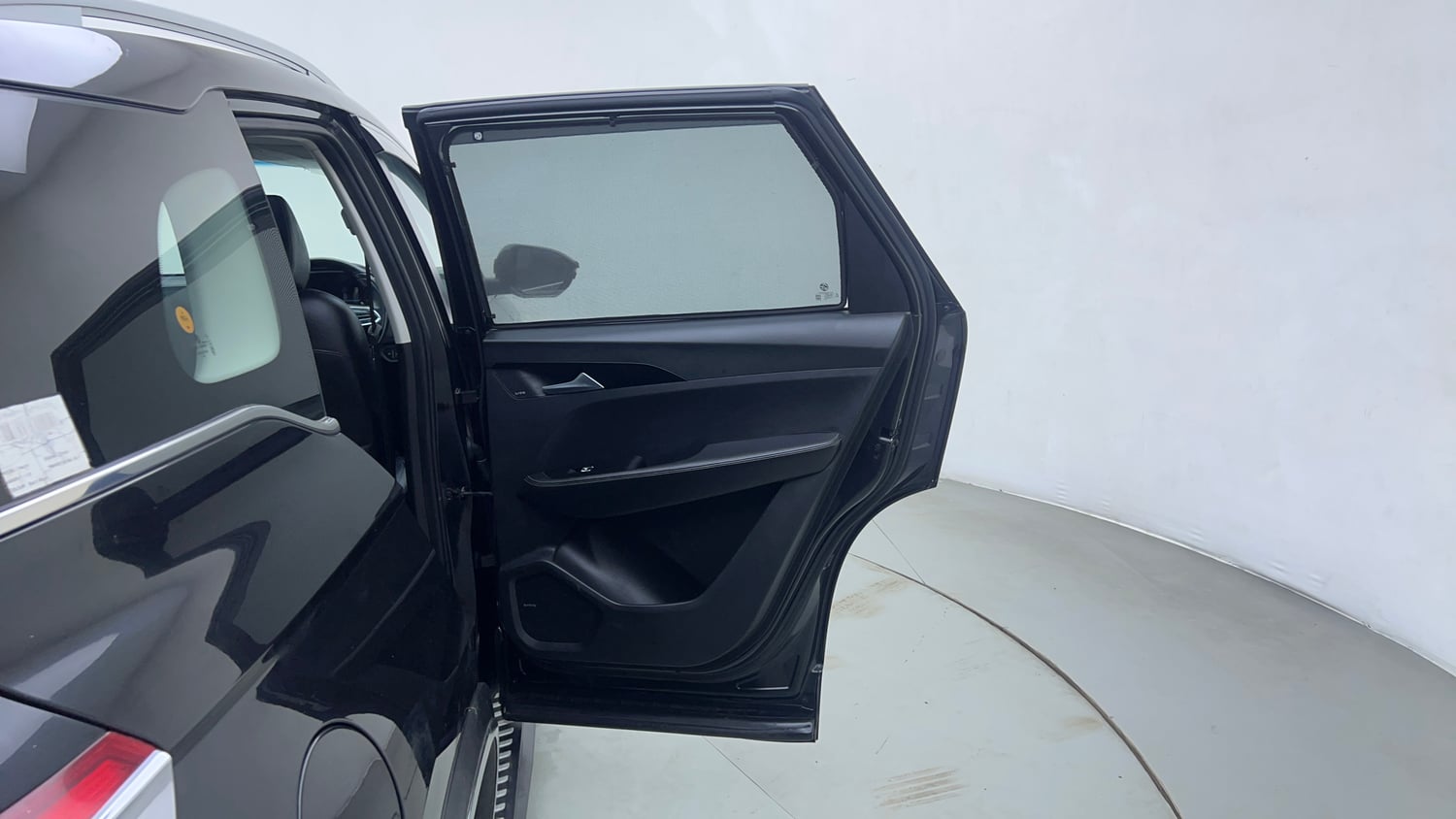 Used 2020 MG Motors Hector Sharp 2.0 Diesel Diesel Manual interior RIGHT REAR DOOR OPEN VIEW