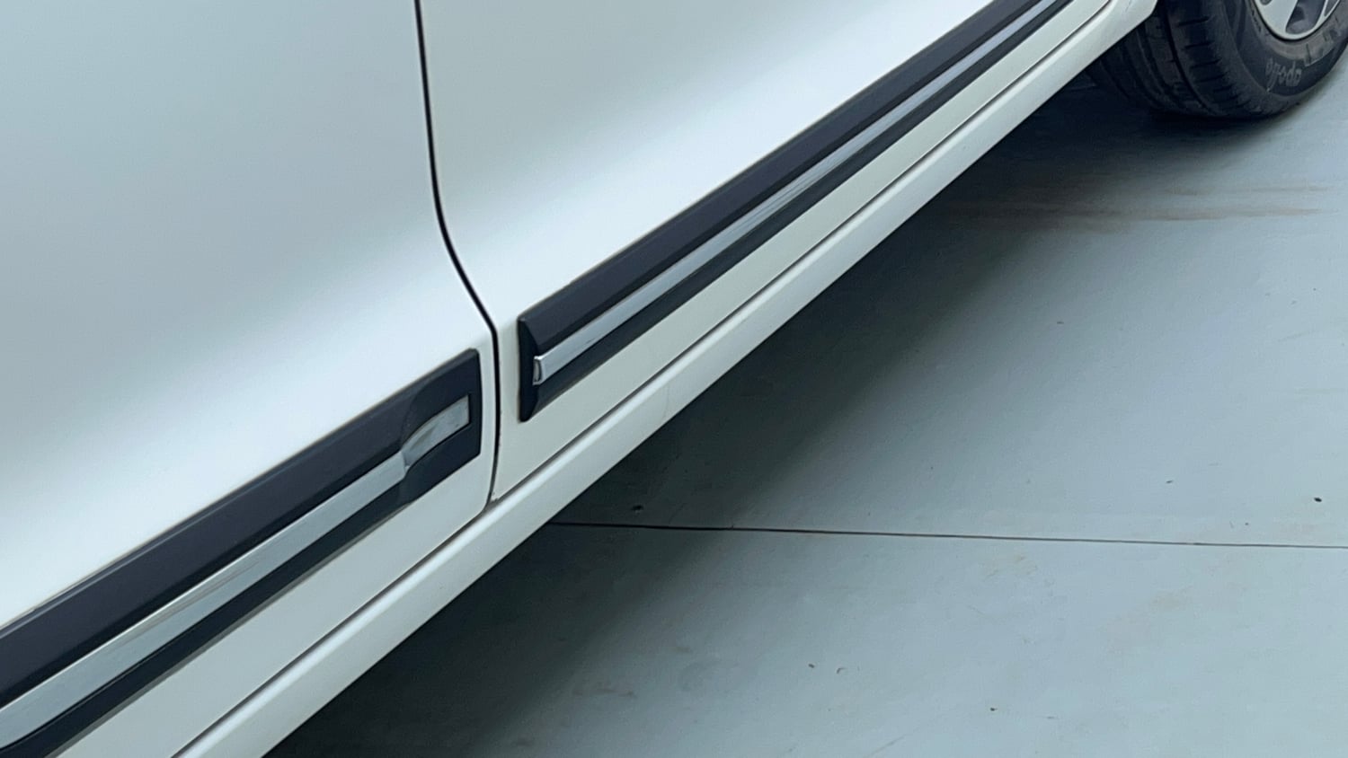 Used 2019 Maruti Suzuki Baleno Zeta Petrol Manual dents MINOR SCRATCH