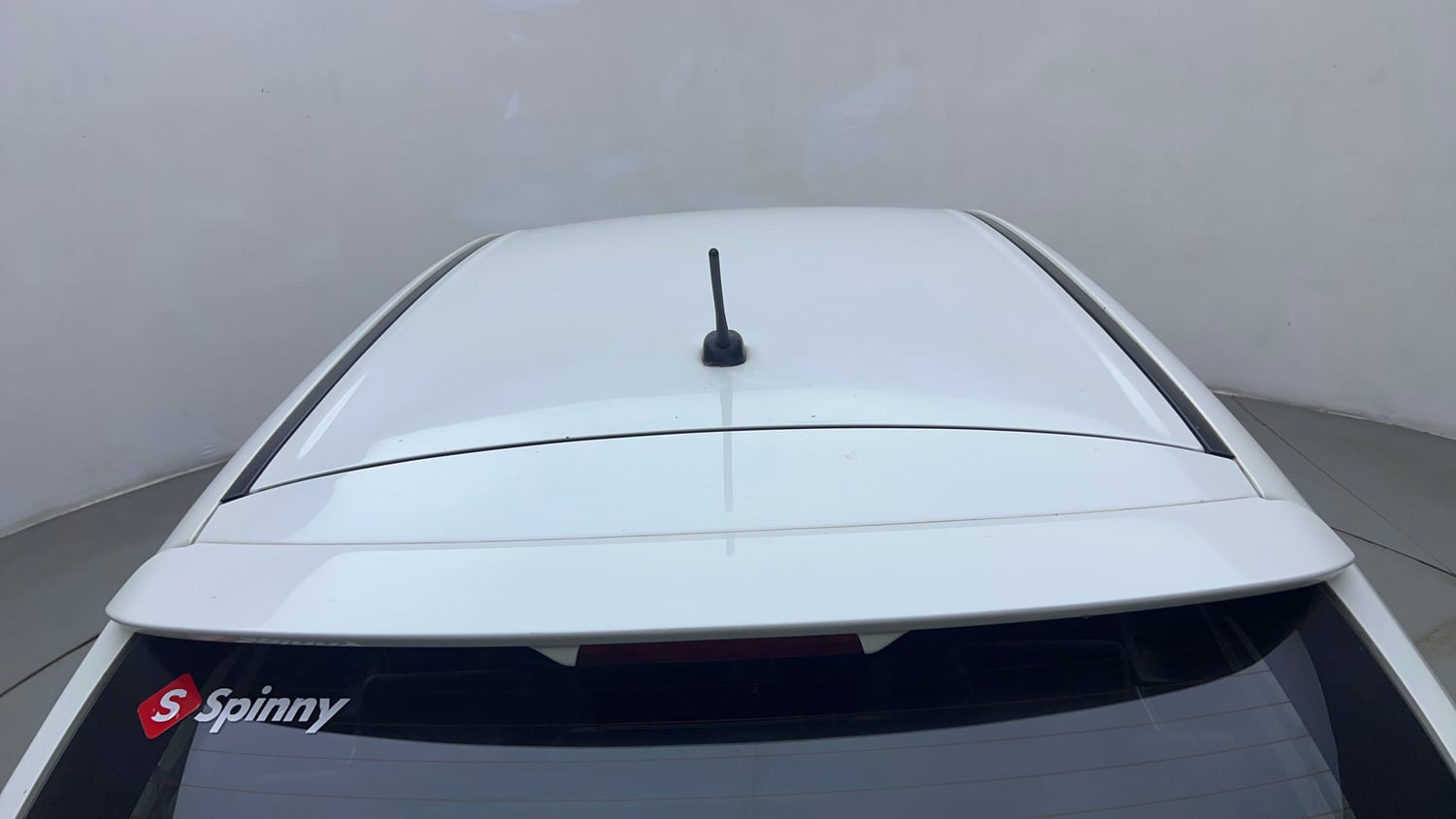 Used 2016 Maruti Suzuki Baleno Delta 1.2 Petrol Manual exterior EXTERIOR ROOF VIEW