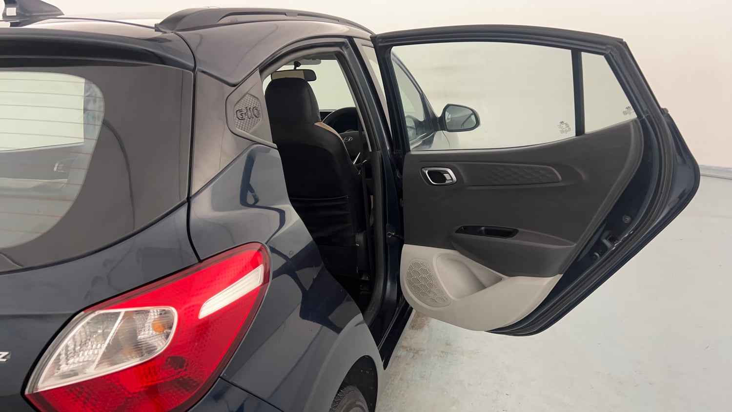 Used 2021 Hyundai Grand i10 Nios Sportz 1.2 Kappa VTVT CNG Cng Manual interior RIGHT REAR DOOR OPEN VIEW