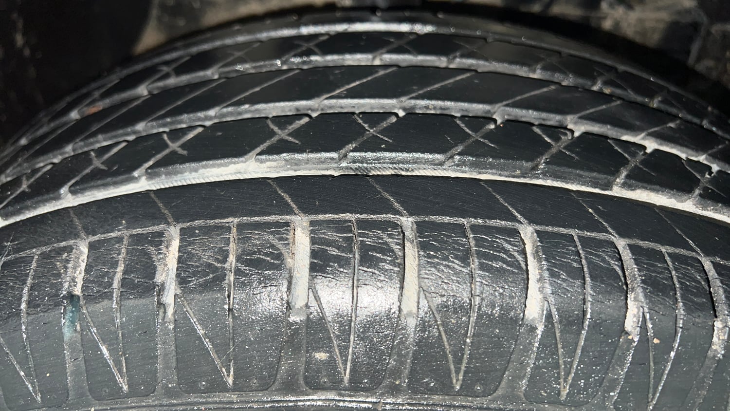 Used 2022 Toyota Urban Cruiser High Grade MT Petrol Manual tyres RIGHT FRONT TYRE TREAD VIEW