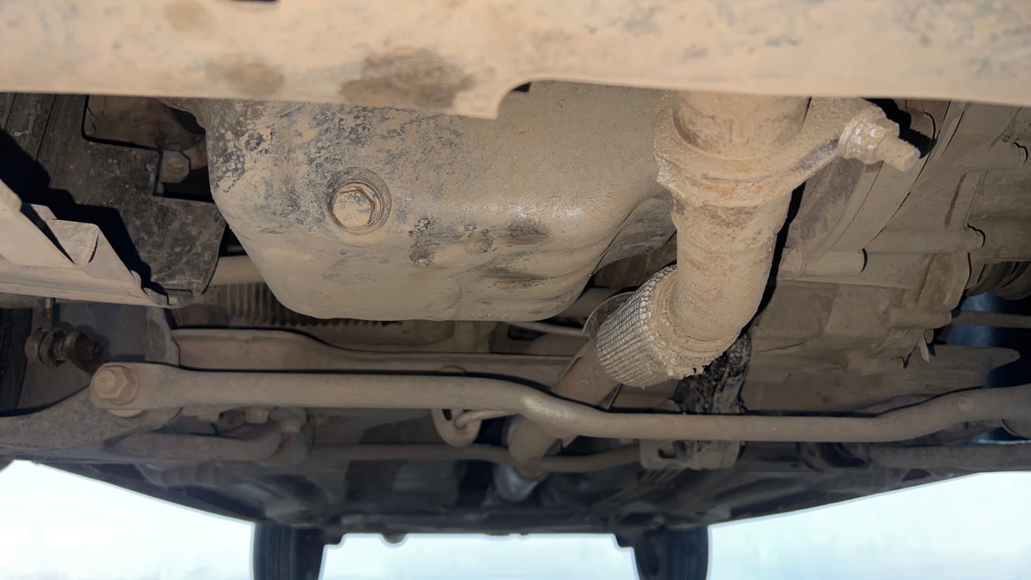 Used 2019 Tata Tiago Revotron XZ w/o Alloy Petrol Manual extra FRONT LEFT UNDERBODY VIEW