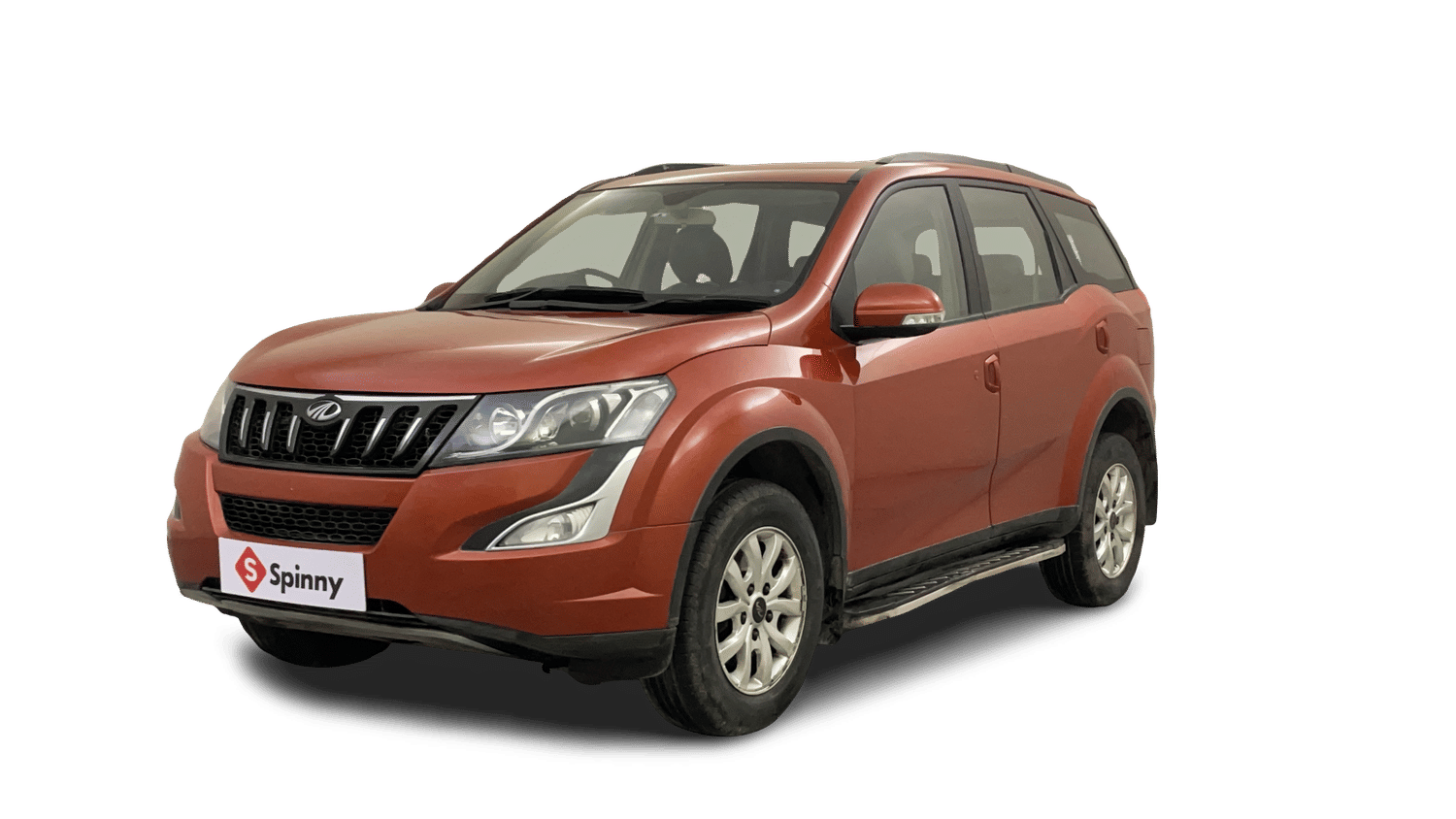 Used 2016 Mahindra XUV500 W8 AT Diesel Automatic Image
