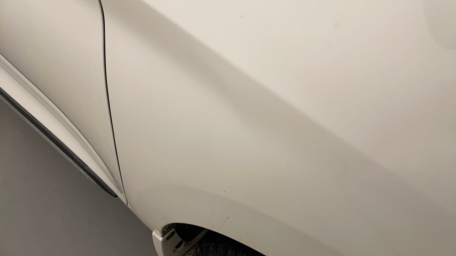 Used 2022 Maruti Suzuki Ertiga ZXi AT Petrol Automatic dents MINOR DENT