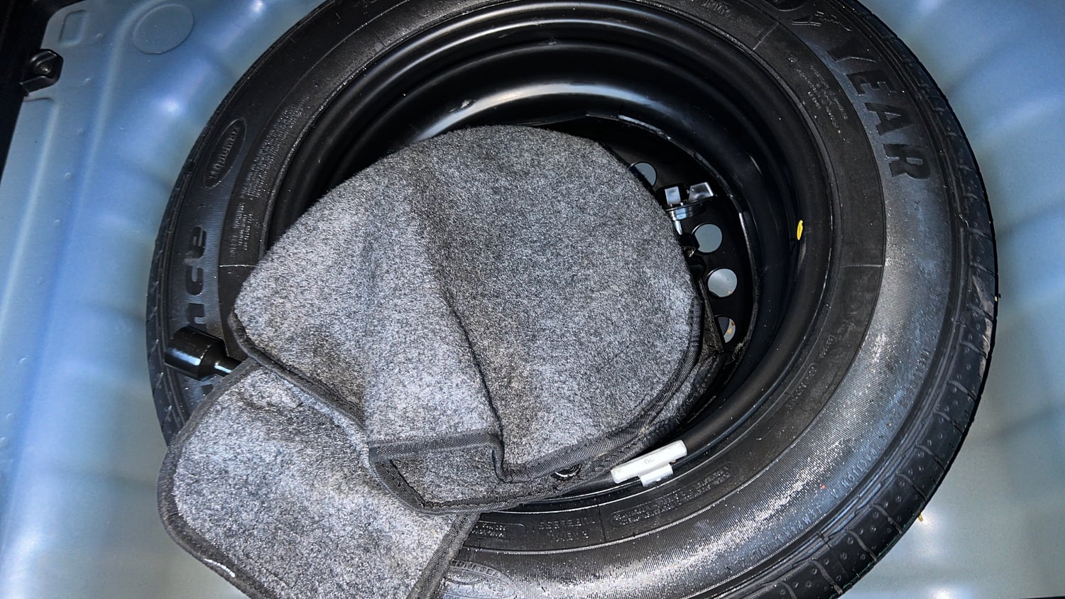 Used 2022 Hyundai Venue N-Line N6 DCT Dual Tone Petrol Automatic tyres SPARE TYRE VIEW